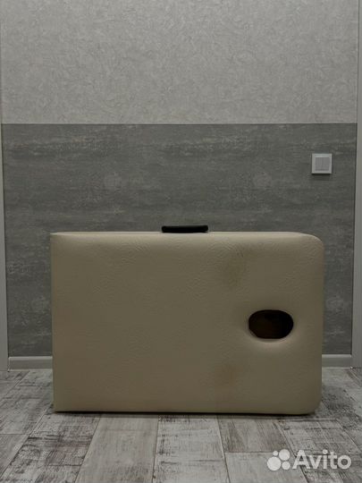 Массажный стол складной с вырезом