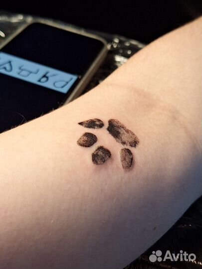 Тату. Татуировка в салоне