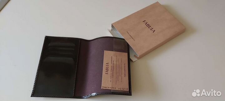 Обложка для паспорта Fabula натуральная кожа