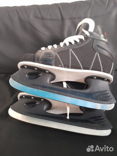 Коньки хоккейные