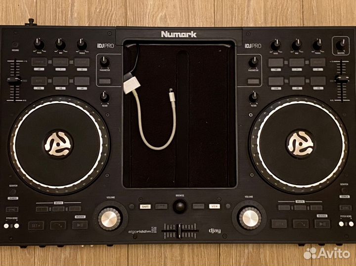 Контроллер numark iDJ pro
