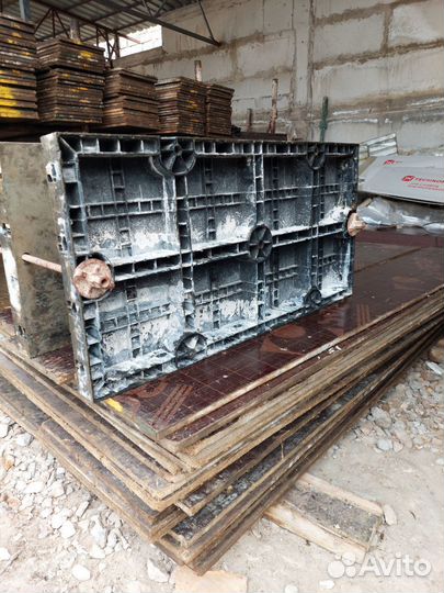 Опалубка для фундамента и подпорных стен