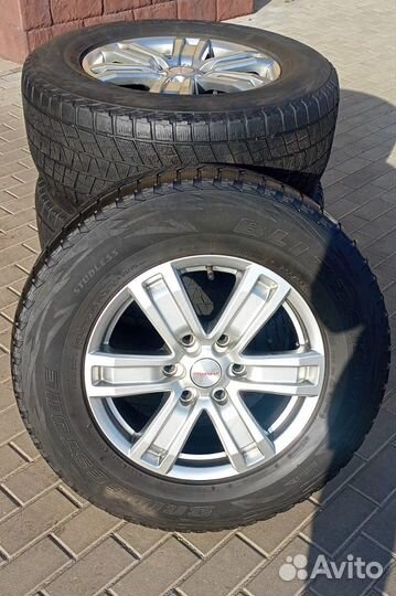 Bridgestone Blizzak DM-V1 265/65 R17 112H