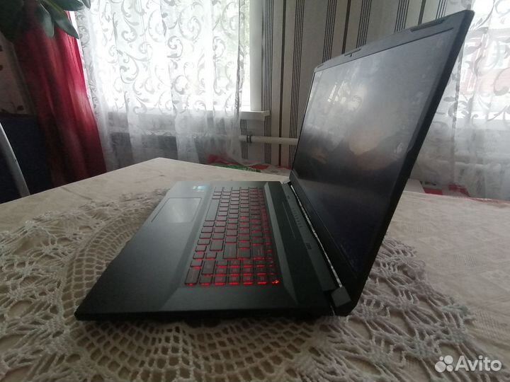 Ноутбук msi gf76 katana