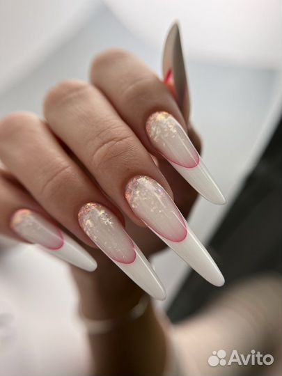 Наращивание ногтей выкладной френч
