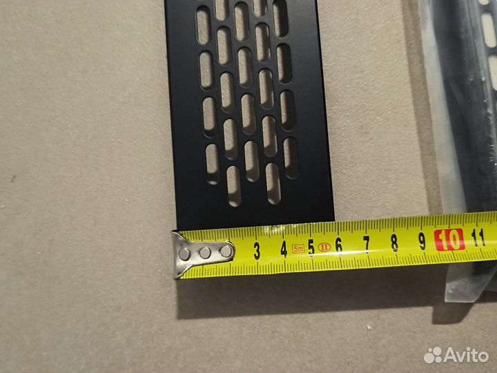 Вентиляционная решетка для цоколя