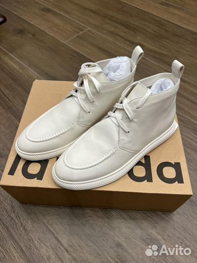 Ботинки женские