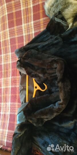 Шуба норковая с капюшоном 48-50-52