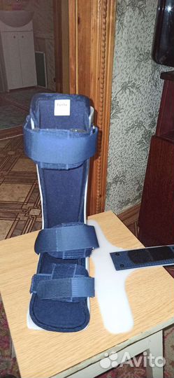 Шина, фиксирующая, ортез