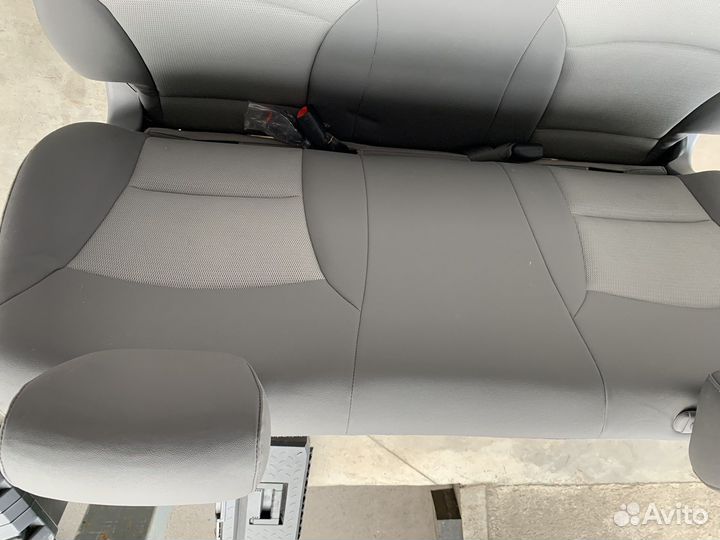 Задний ряд сидений Гранд Старекс