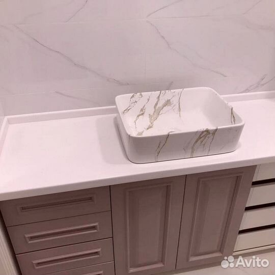 Столешница с раковиной для ванной