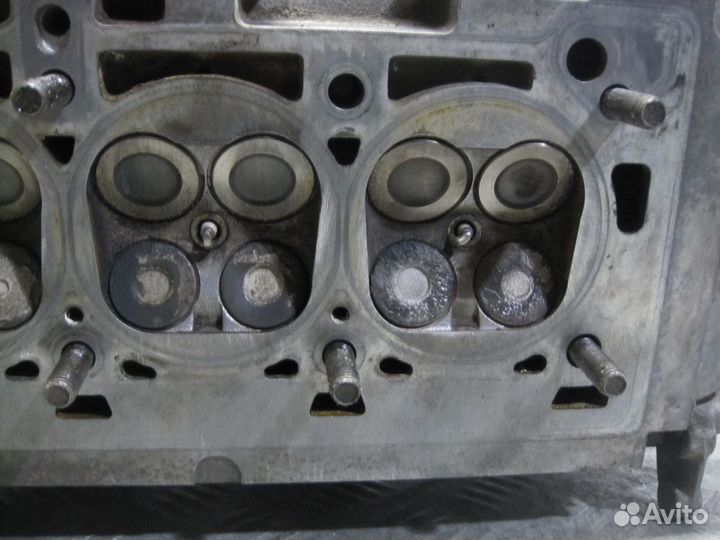 Головка блока цилиндров K4J Renault Megane 1.4