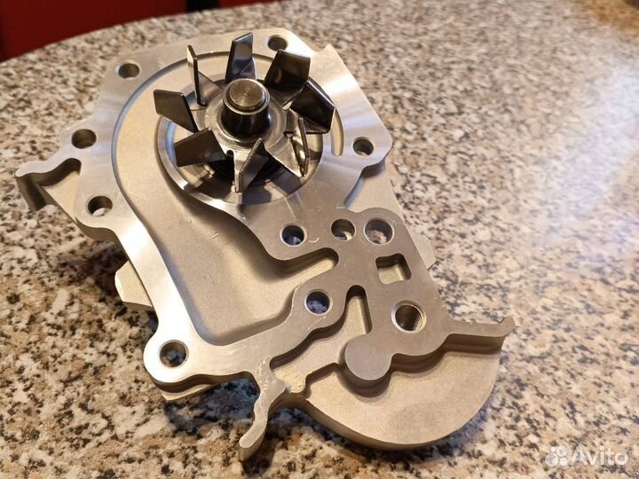 Помпа renault logan 1,4, 1,6