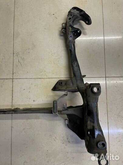 Подрамник передний Audi A6 C7 chva 2012