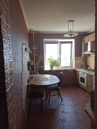 4-к. квартира, 82,1 м², 8/9 эт.