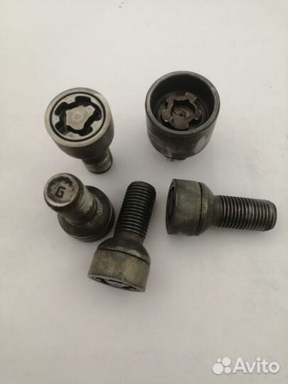 Болт секретный колеса VAG (OEM) комплект