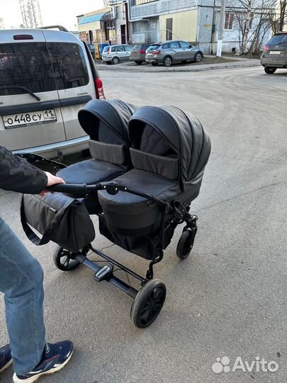 Коляска для двойни 3 в 1