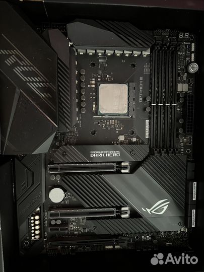 Asus ROG crosshair viii Dark Hero x570 + 5800x3d