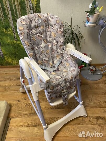 Стульчик для кормления happy baby