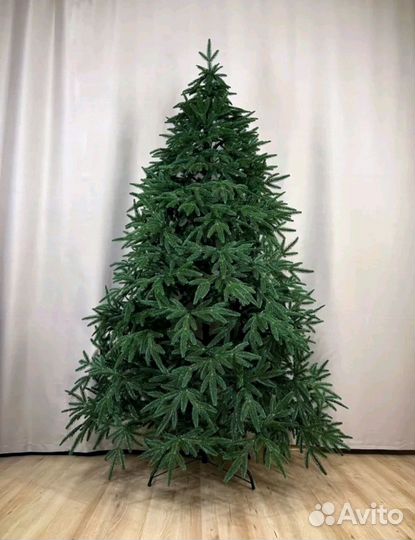 Елка искусственная
