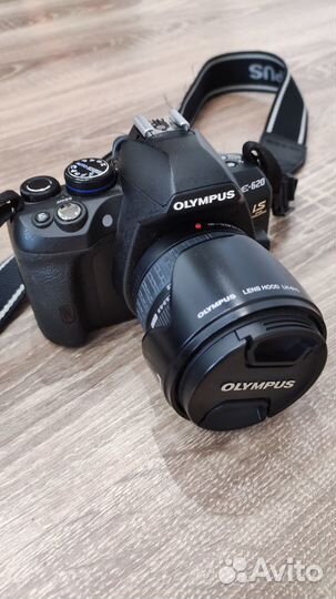Зеркальный фотоаппарат Olympus E-620
