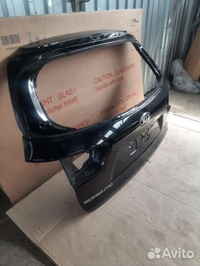 Крышка багажника Kia Sorento prime