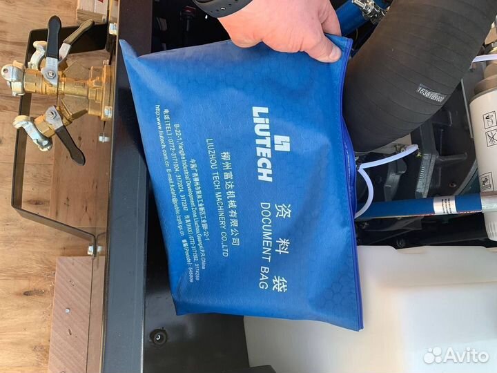 Компрессор дизельный Liutech LUY050-7 на шасси