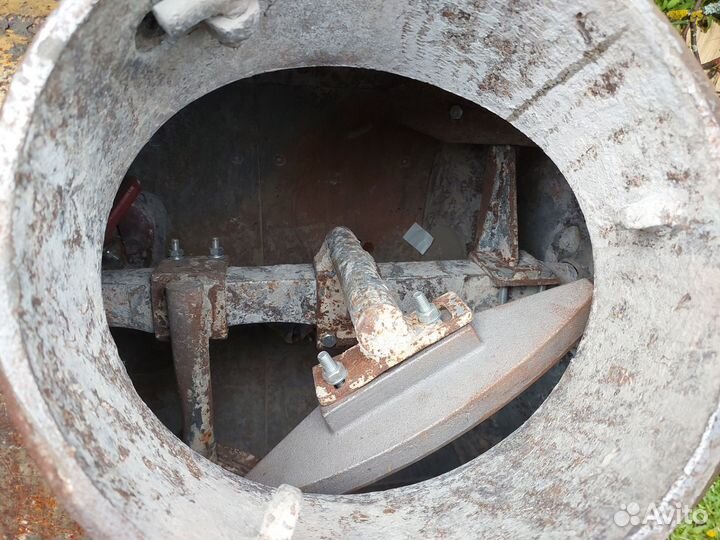 Пневмонагнетатель для полусухой стяжки