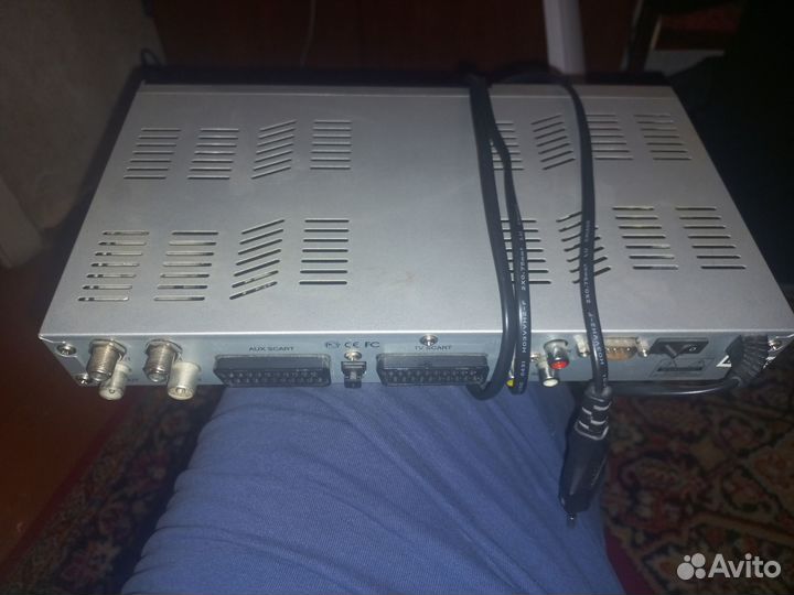 Спутниковый ресивер DRE-5000 (satellite receiver)