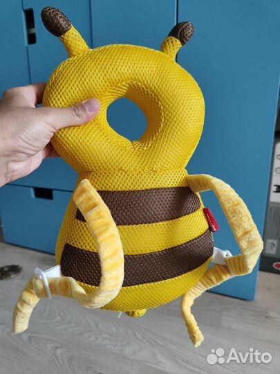 Подушка для защиты головы и спины малыша