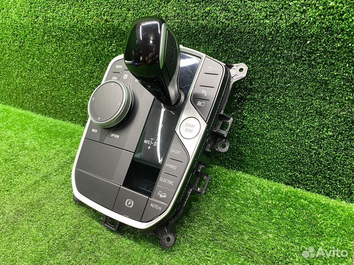 Панель управления в консоли (селектор) BMW X3 G01