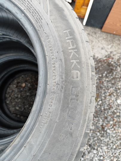 Nokian Tyres Hakka Blue 2 215/60 R16 99V