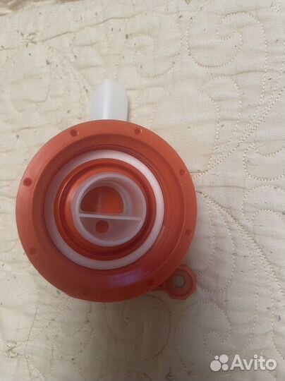 Кран для канистры