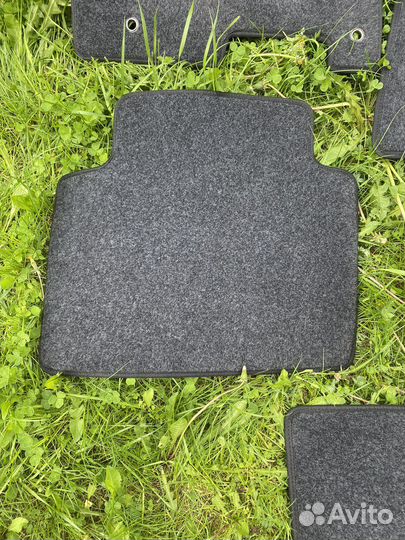 Автомобильные коврики для Hyundai Tucson NX4