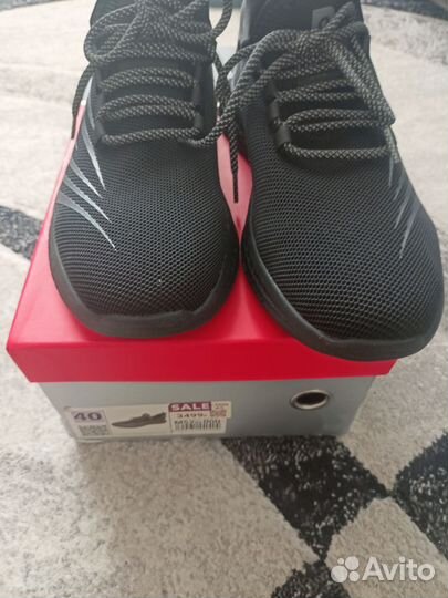 Кроссовки мужские pierre cardin 40 р