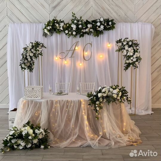 Готовый комплект декора на свадьбу в бело-бежевых