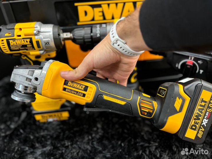 Набор электроинструментов dewalt 4в1