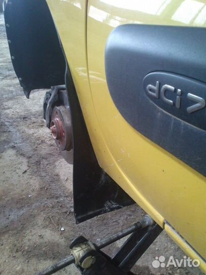 Подкрылки для Renault Kangoo / Symbol/ Clio