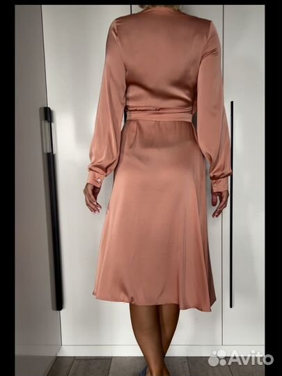 Платье шелк