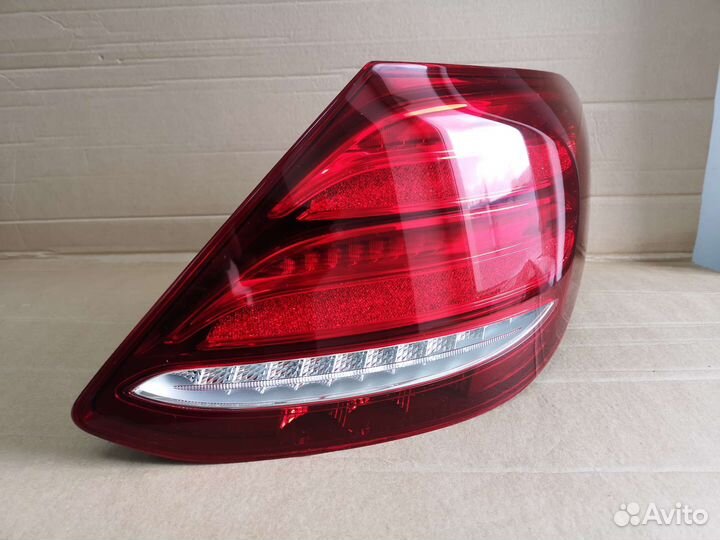 Фонарь левый Mercedes E W213 оригинал A2139067700