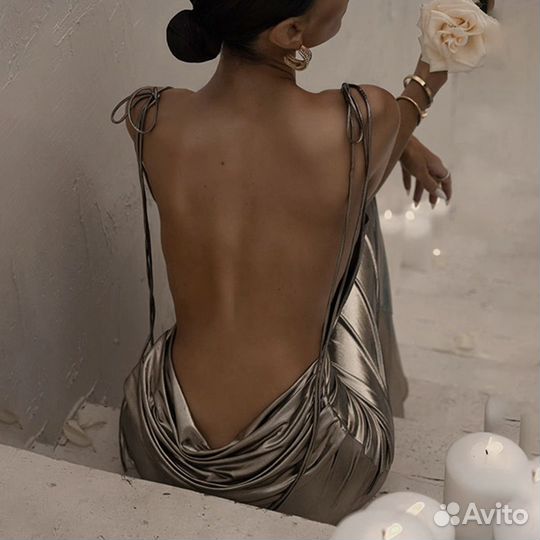 Золотое платье