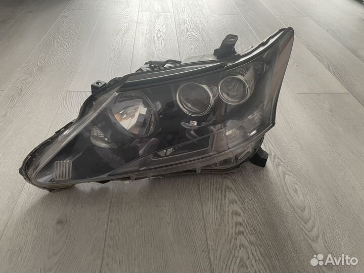 Фара левая