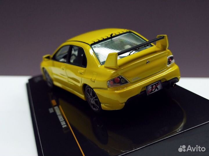 1:43 Mitsubishi Lancer Evolution 9