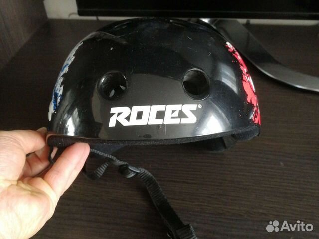 Шлем защитный для роликовых коньков для скейдборда объявление продам