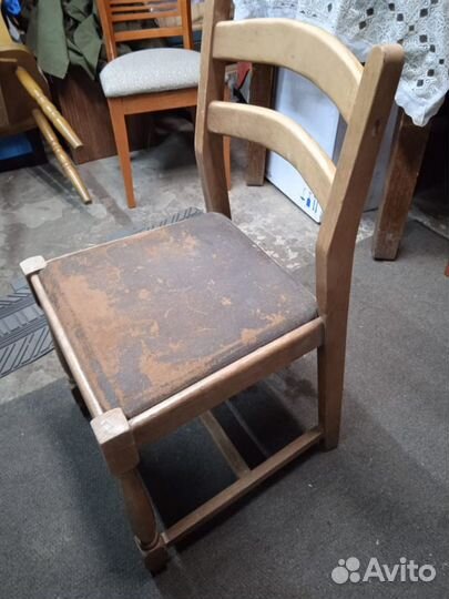 Антикварные стулья
