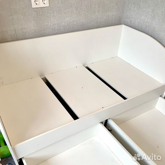 Кровать детская