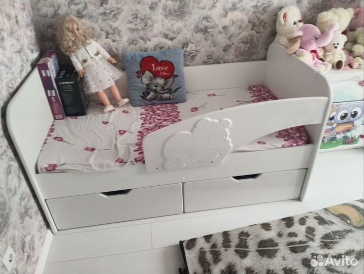 Детская кровать от 3 лет с бортиками