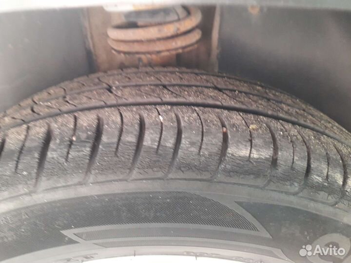 Kumho Ecowing ES01 KH27 185/60 R14