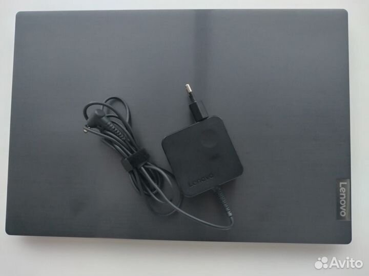 Lenovo ideapad s145-15api AMD Ryzen 5 3500U