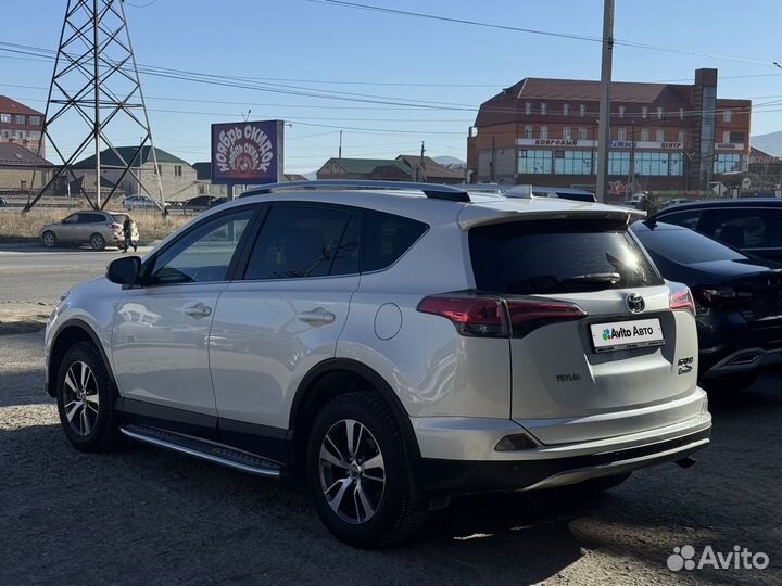 Toyota RAV4 2.0 CVT, 2017, 74 000 км